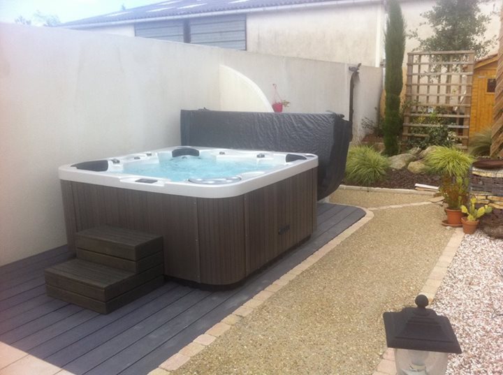 Installation d’un Spa 6 Places Version Prestige sur Le Fenouiller