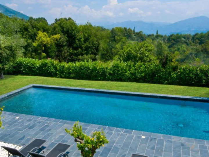 Constructeur de piscines Mouilleron-le-Captif